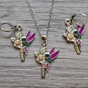 Jewelry. Hummingbird.